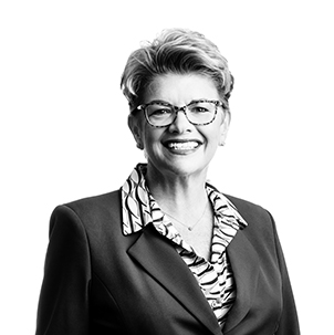 Photo of Leneé P. Petri